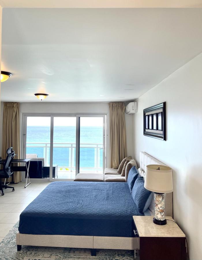 Maho Beach House - Grand Studio - Oceanview Suite Exterior photo